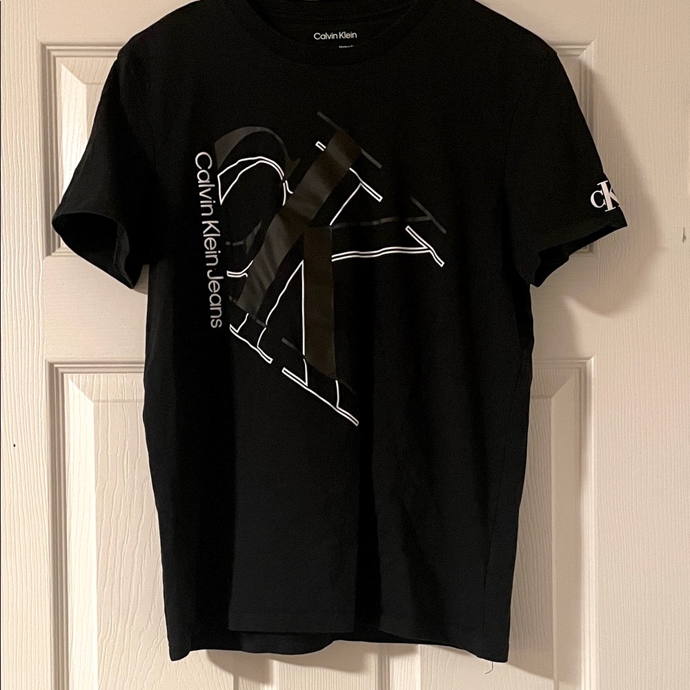 Calvin Klein Black and White Graphic Tee